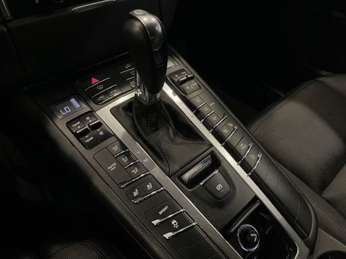 Used 2016 Porsche Macan S AWD/4WD image 17