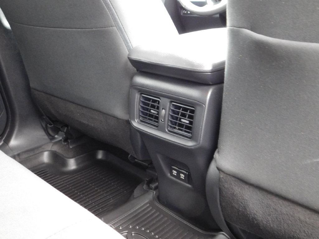Used 2020 Toyota RAV4 XLE w/ Convenience Package AWD/4WD image 15