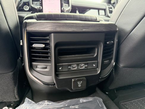 New 2026 RAM 2500 Limited image 13