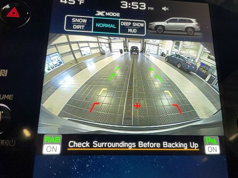 Used 2025 Subaru Forester Limited image 11