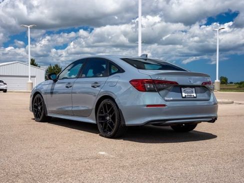 Used 2022 Honda Civic Sport image 5
