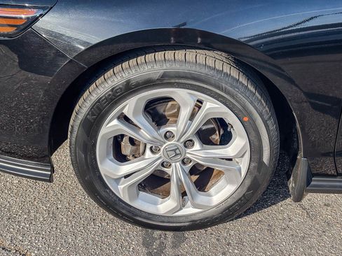 Certified 2024 Honda Accord LX image 11