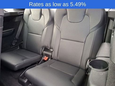 Certified 2023 Volvo XC90 B6 Plus image 11