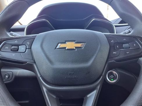 Used 2022 Chevrolet TrailBlazer LT FWD image 15