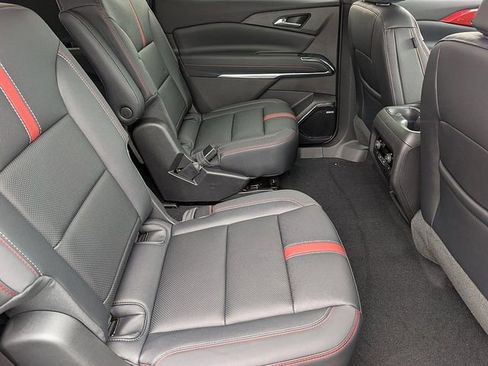 New 2026 Chevrolet Traverse RS image 13