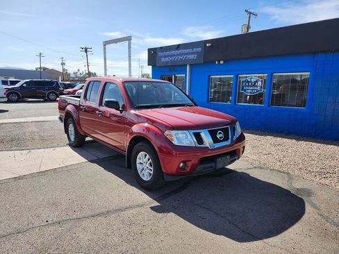 Used 2020 Nissan Frontier SV RWD image 9