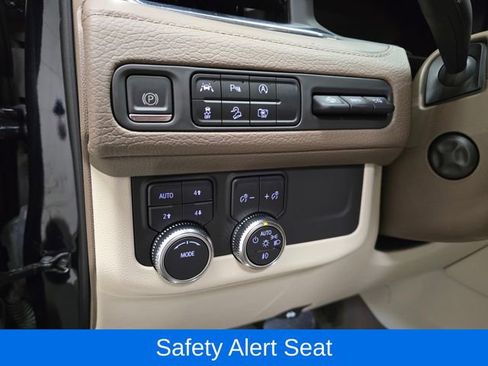 Used 2023 GMC Yukon Denali image 20