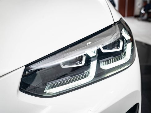 Used 2024 BMW X4 M40i w/ Premium Package image 15