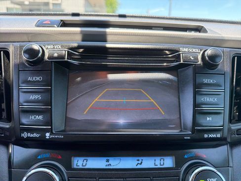 Used 2016 Toyota RAV4 XLE AWD/4WD image 25