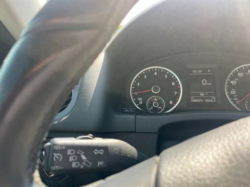 Used 2016 Volkswagen Tiguan S FWD image 14