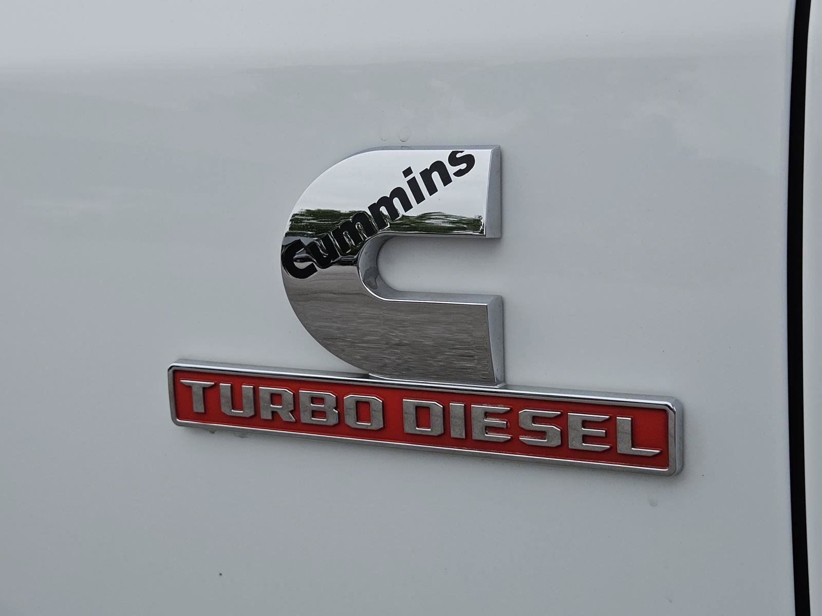 Used 2024 RAM 3500 SLT w/ Quick Order Package 2YG SLT AWD/4WD image 8