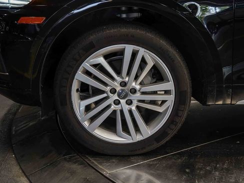 Used 2018 Audi Q5 2.0T Premium Plus w/ Premium Plus Package AWD/4WD image 9
