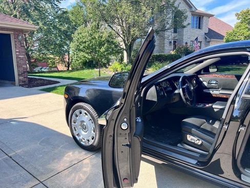 Used 2013 Rolls-Royce Ghost RWD image 4