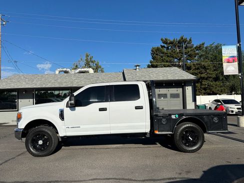 Used 2021 Ford F250 XLT w/ FX4 Off-Road Package AWD/4WD image 8