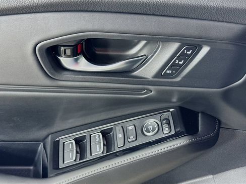 Used 2025 Honda Accord Touring image 21