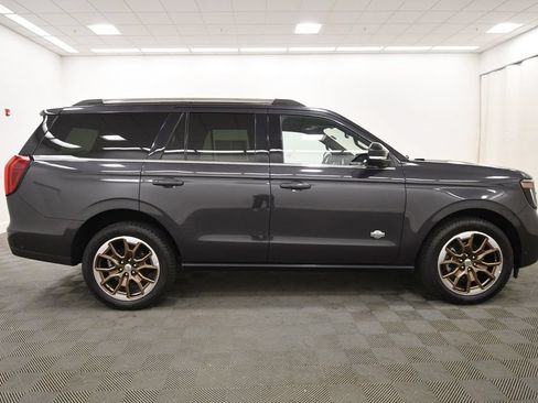 Used 2025 Ford Expedition King Ranch AWD/4WD image 9