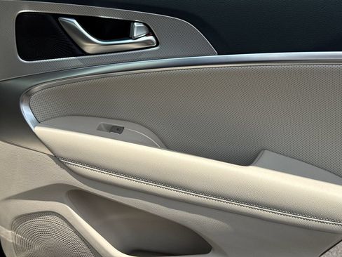 New 2026 Genesis G70 2.5T Prestige AWD/4WD image 16