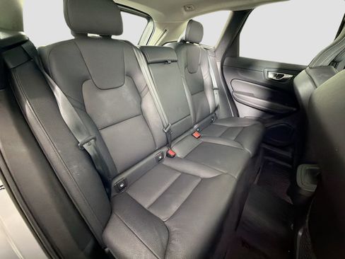 Used 2023 Volvo XC60 B5 Plus w/ Protection Package Premier image 27