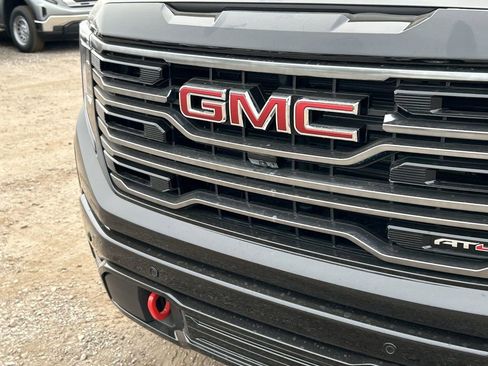 New 2026 GMC Sierra 1500 AT4 AWD/4WD image 30