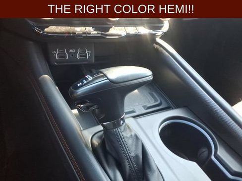 Used 2024 Dodge Durango R/T w/ Blacktop Package AWD/4WD image 18