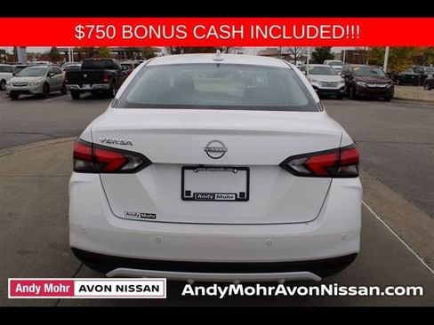 New 2025 Nissan Versa SV w/ Trunk Package FWD image 4