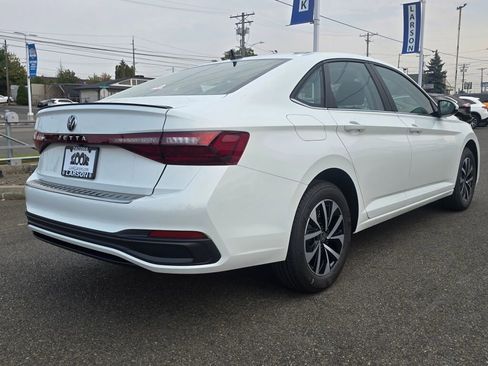 New 2025 Volkswagen Jetta S image 4