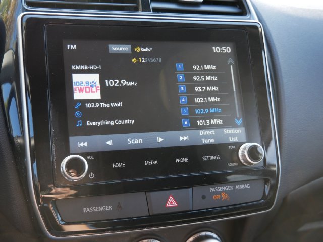 Used 2025 Mitsubishi Outlander Sport LE AWD/4WD image 22