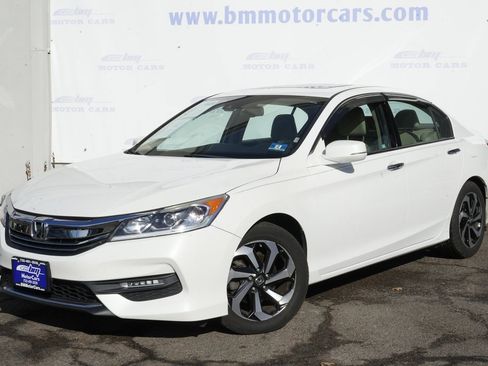 Used 2016 Honda Accord EX-L image 2