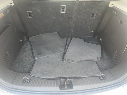 Used 2019 Buick Encore Essence FWD image 15