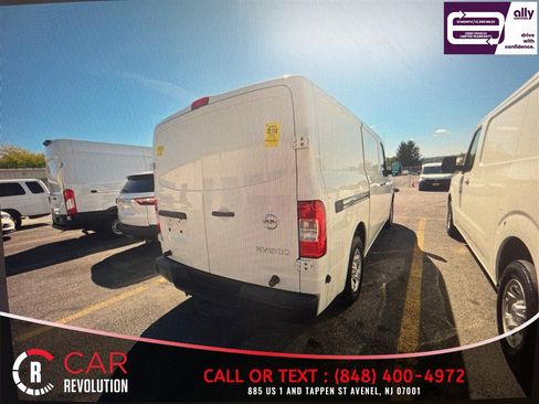 Used 2020 Nissan NV 1500 SV RWD image 2