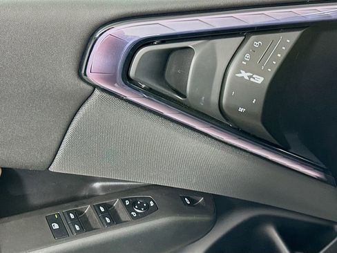 Used 2025 BMW X3 xDrive30i w/ Premium Package image 17