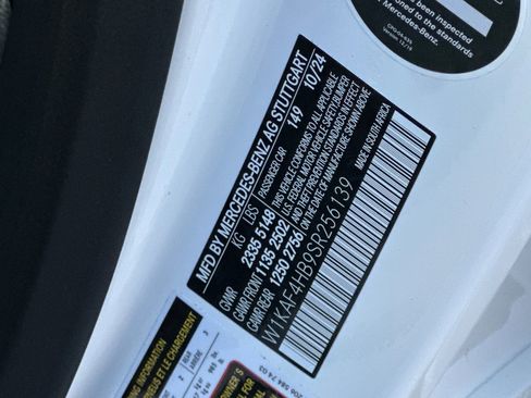 Certified 2025 Mercedes-Benz C 300 4MATIC Sedan image 37