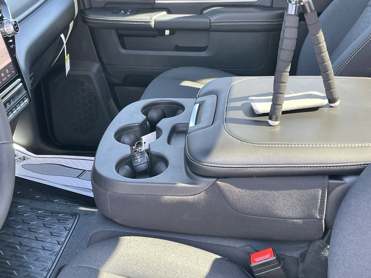 New 2025 RAM 3500 Big Horn AWD/4WD image 35