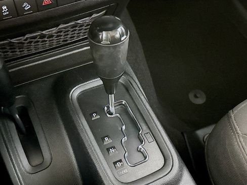 Used 2017 Jeep Wrangler Unlimited Sport image 18