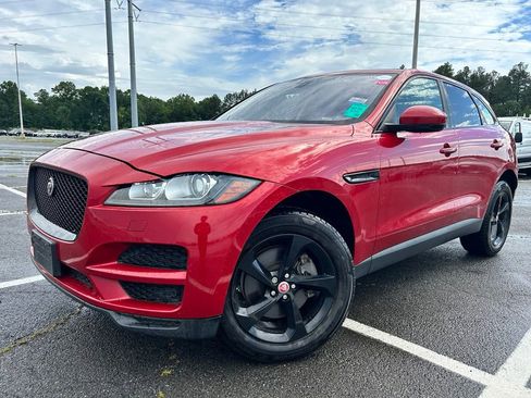 Used 2017 Jaguar F-PACE Prestige AWD/4WD image 2