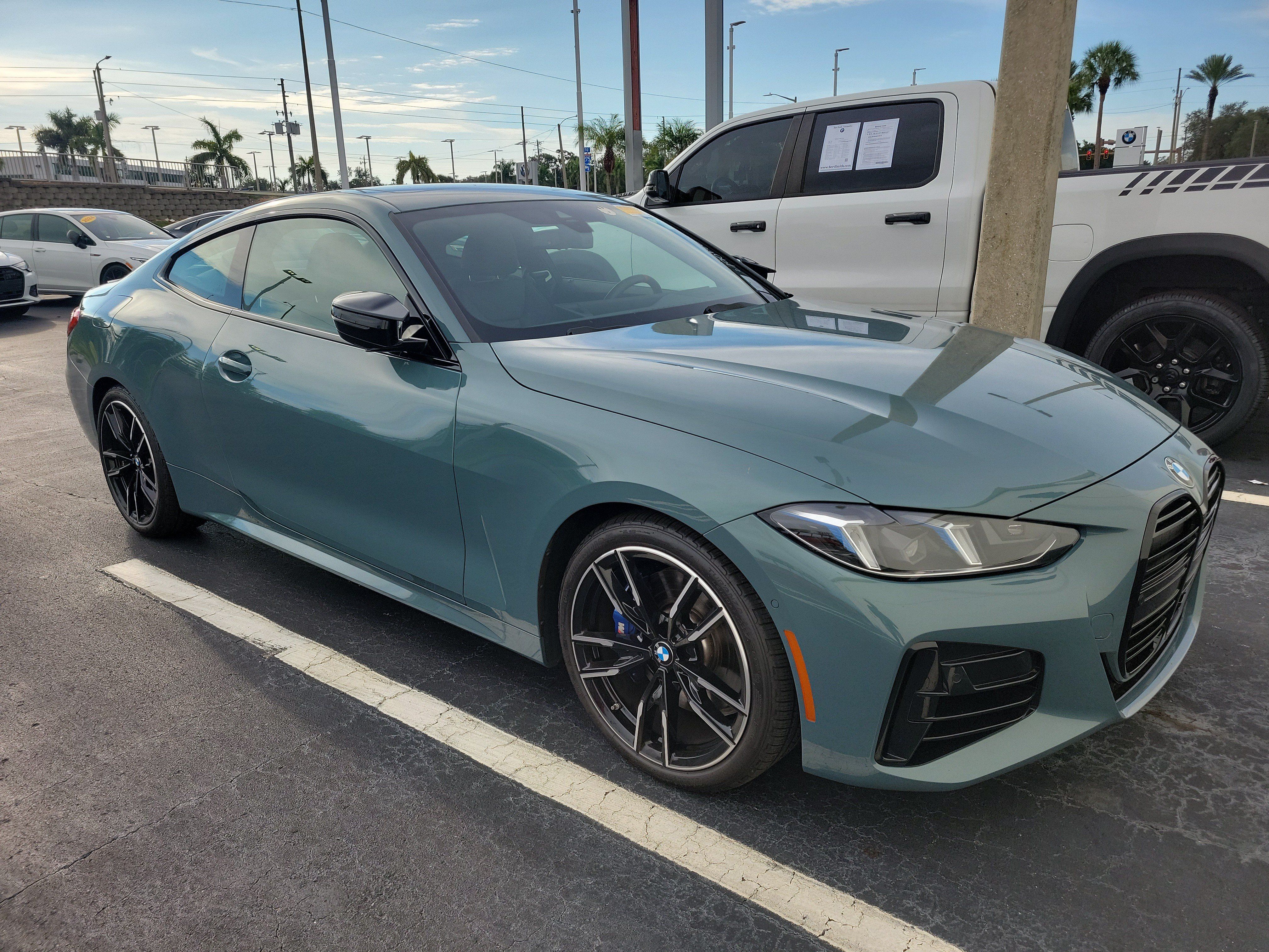 Used 2026 BMW M440i Coupe RWD image 2