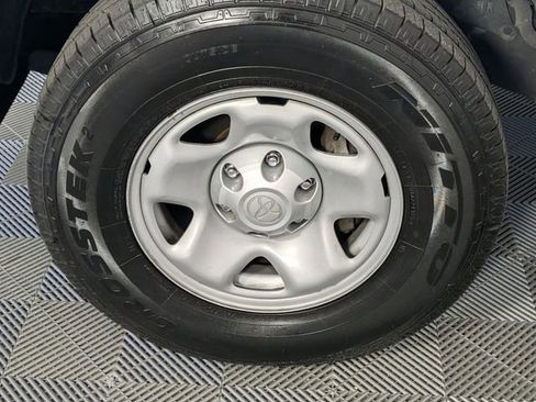 Used 2022 Toyota Tacoma SR AWD/4WD image 8