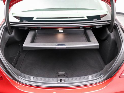 Used 2017 Mercedes-Benz E 300 image 35