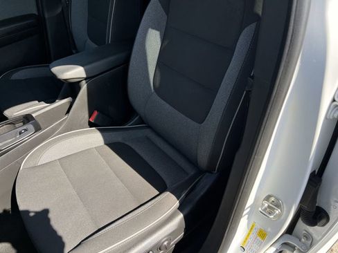 Certified 2022 Chevrolet TrailBlazer LT w/ Convenience Package image 20