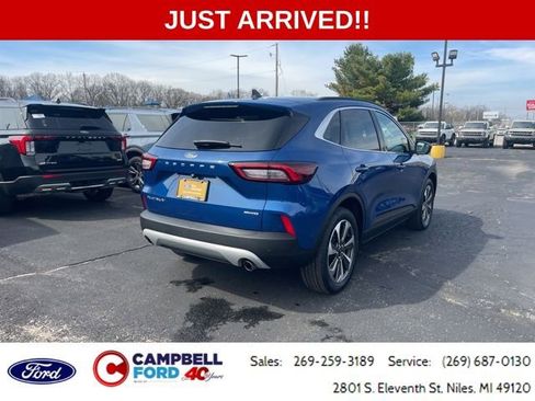 Certified 2023 Ford Escape Platinum image 3