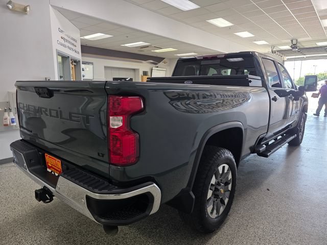 Used 2025 Chevrolet Silverado 3500 LT w/ All Star Edition AWD/4WD image 8