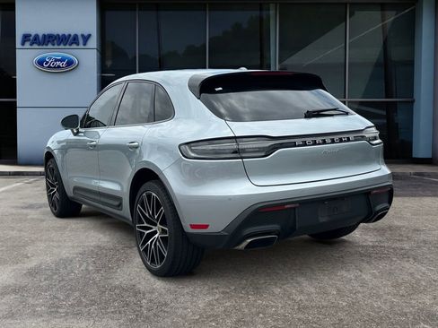 Used 2022 Porsche Macan AWD/4WD image 4