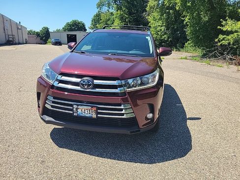 Used 2017 Toyota Highlander Limited Platinum w/ Protection Package #3 AWD/4WD image 3
