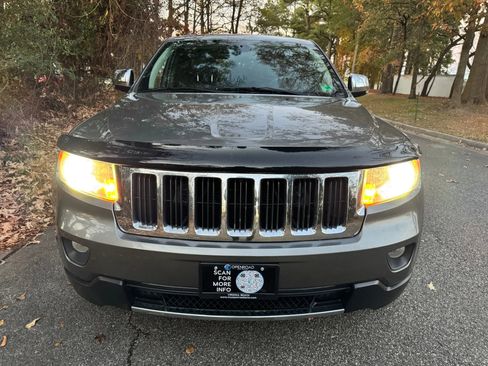 Used 2012 Jeep Grand Cherokee Limited image 14