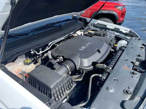 Used 2022 GMC Canyon AT4 w/ Trailering Package image 34