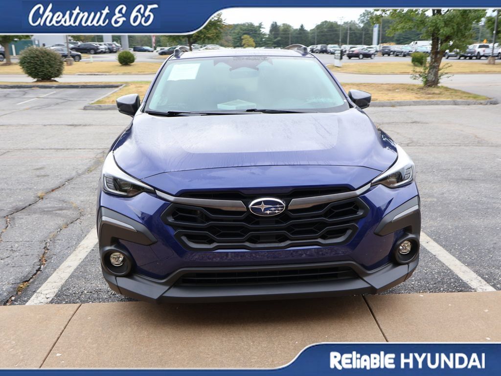 Used 2024 Subaru Crosstrek 2.5i Limited AWD/4WD image 4