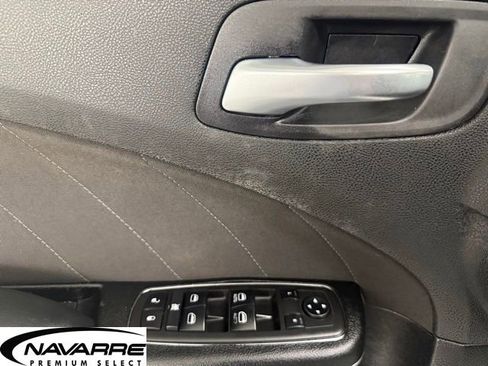 Used 2020 Dodge Charger SXT image 28
