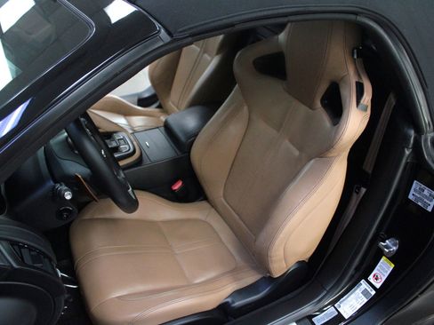 Used 2015 Jaguar F-TYPE S image 11