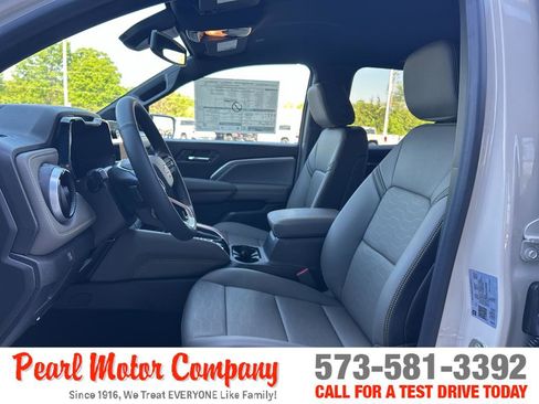 New 2026 Chevrolet Colorado ZR2 AWD/4WD image 11