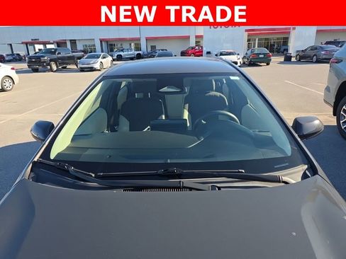 Used 2023 Toyota Corolla LE image 12